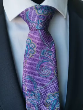 Svetlá fialová hodvábna kravata s bledomodrými ornamentmi v darčekovom balení