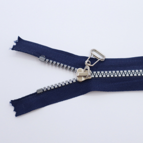 Zips tm. modrý kosticový deliteľný 5mm, dĺžka 70cm