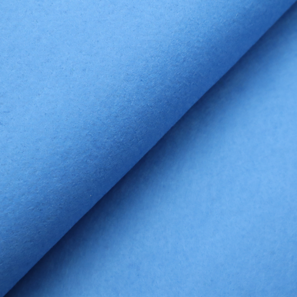 Filc tvrdší nebíčkovo modrý 85cm 1-1,5mm