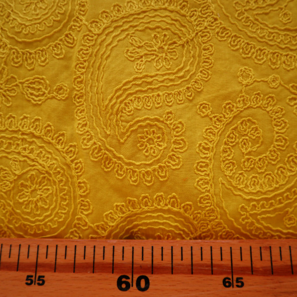 Bavlnená látka Cotton Embroidery Evy Yellow