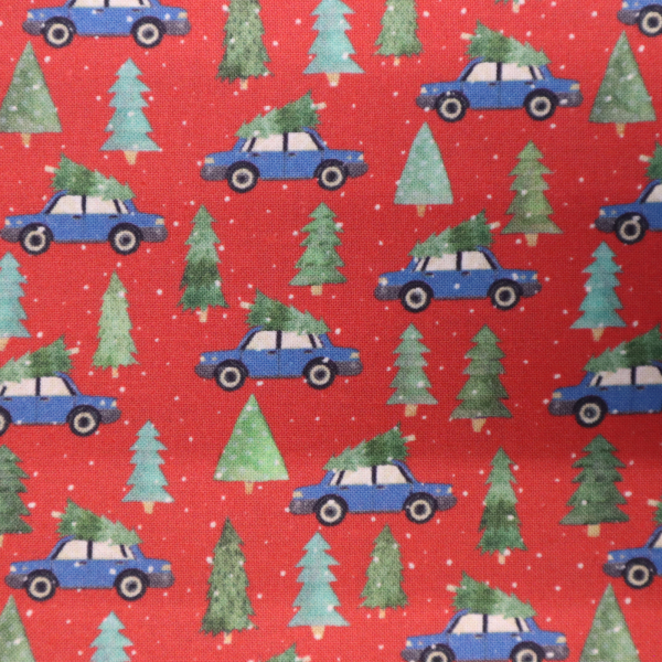Vianočná bavlnená látka 150cm stromček a autíčko na červenej  