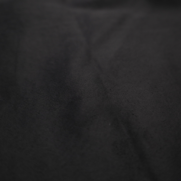 Kabátovina s nádychom luxusu - jelenica s barančekom čierna