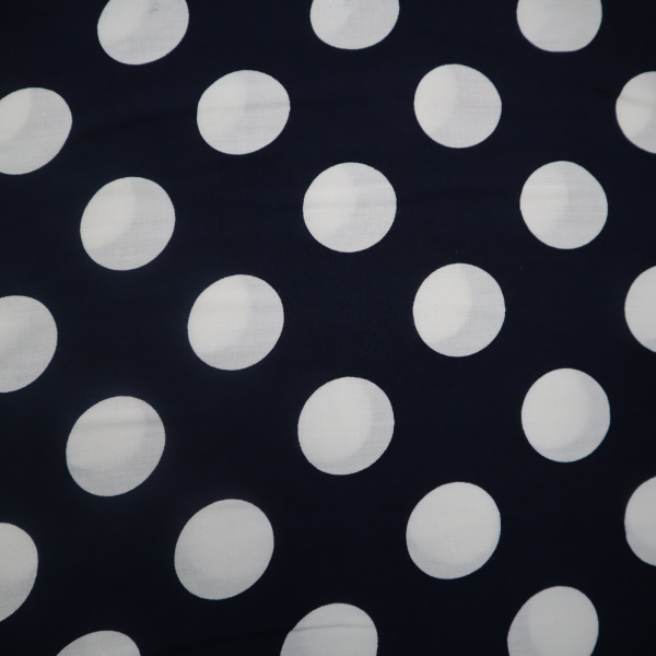 Viskóza biele bodky na tmavomodrej