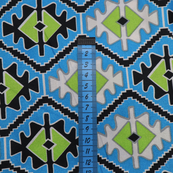 Satén elastický vzor