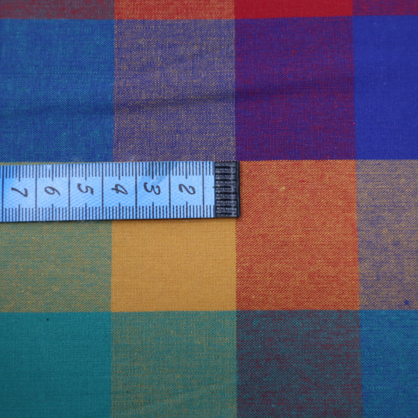 Dekoračná látka kanafas obdĺžnik 4,5x5,5cm farebné káro veľké