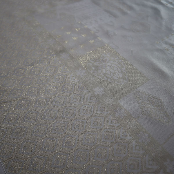 Jacquard panel obrus+2x vankúš - zlatá s lurexom 105x105 + 2x 53x53cm