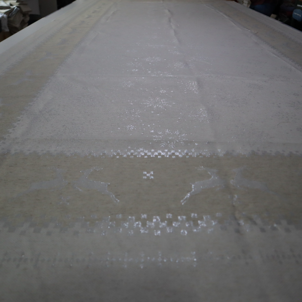 Jacquard panel obrus - prírodno/strieborný sob s lurexom 160x360cm