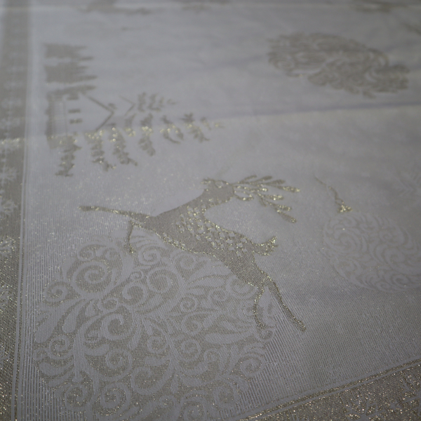 Jacquard panel obrus + 2x vankúš - zlatý jelenček s lurexom 105x105cm + 2x 53x53cm