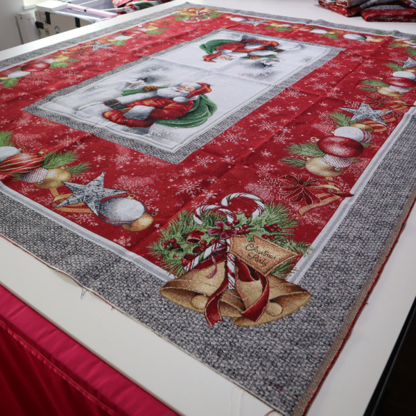 Gobelín panel s lurexom - obrus mikuláš 160x190cm