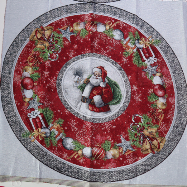 Gobelín panel - vianočný obrus Mikuláš Ø75cm II. trieda