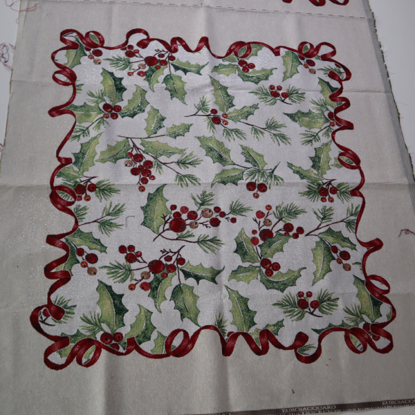 Gobelín panel s lurexom - obrus + 2 vankúše cezmína 100x100 + 2x 50x50