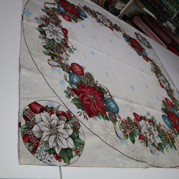 Gobelín panel s lurexom - kruhový obrus vianočná ruža Ø150cm