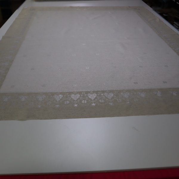 Jacquard panel obrus - prírodno/strieborné srdiečko s lurexom 160x200cm