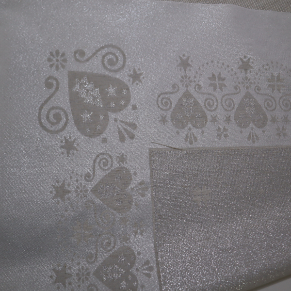 Jacquard panel obrus - prírodno/strieborné srdiečko s lurexom 160x200cm