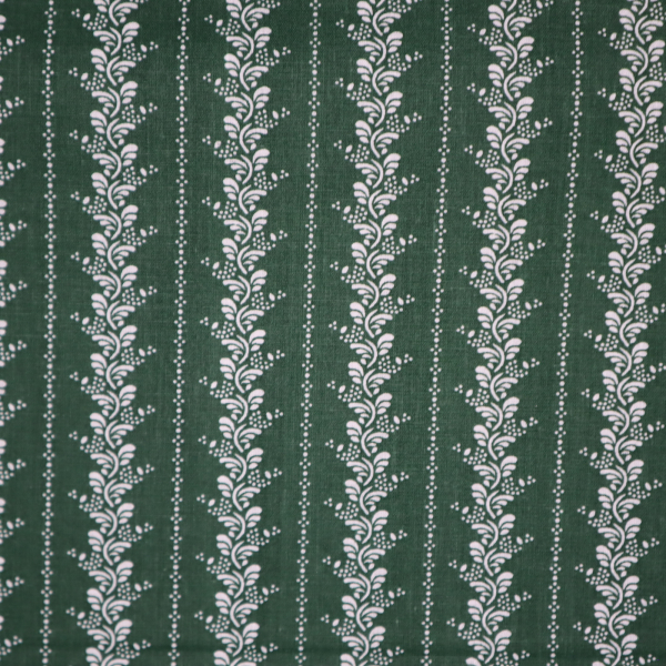 Bavlnená látka folk pásik na zelenej